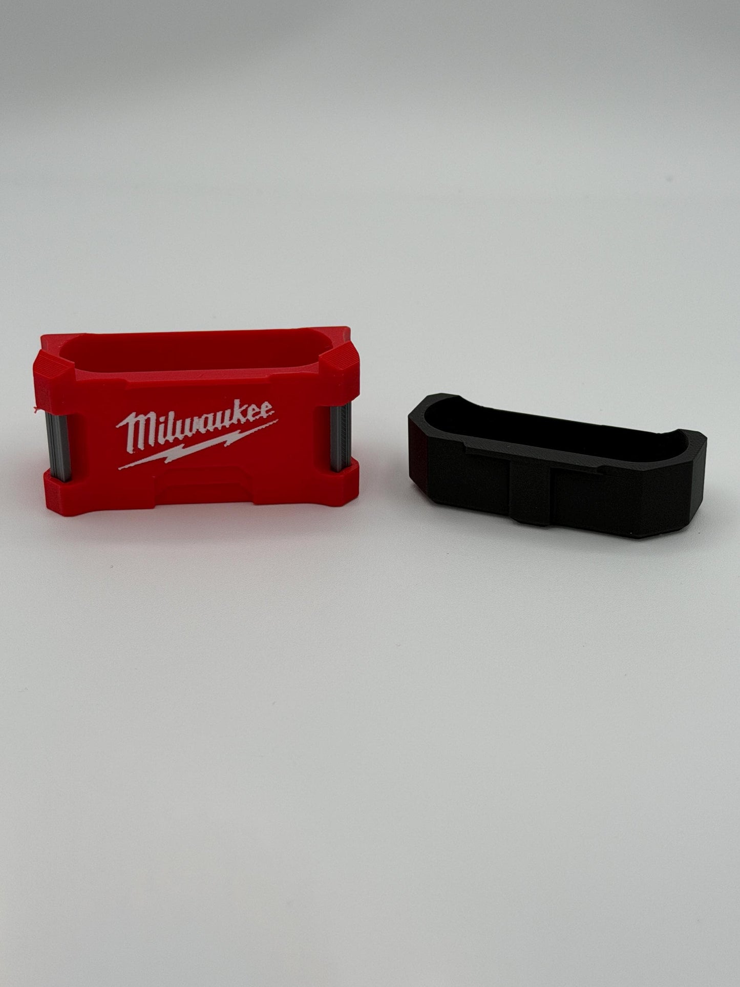 Milwaukee Airpod Pro Case – Rugged Apple Accessory | Packout Style Gift