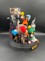 Looney Tunes Character Diorama | Retro Animation Figurine Collection
