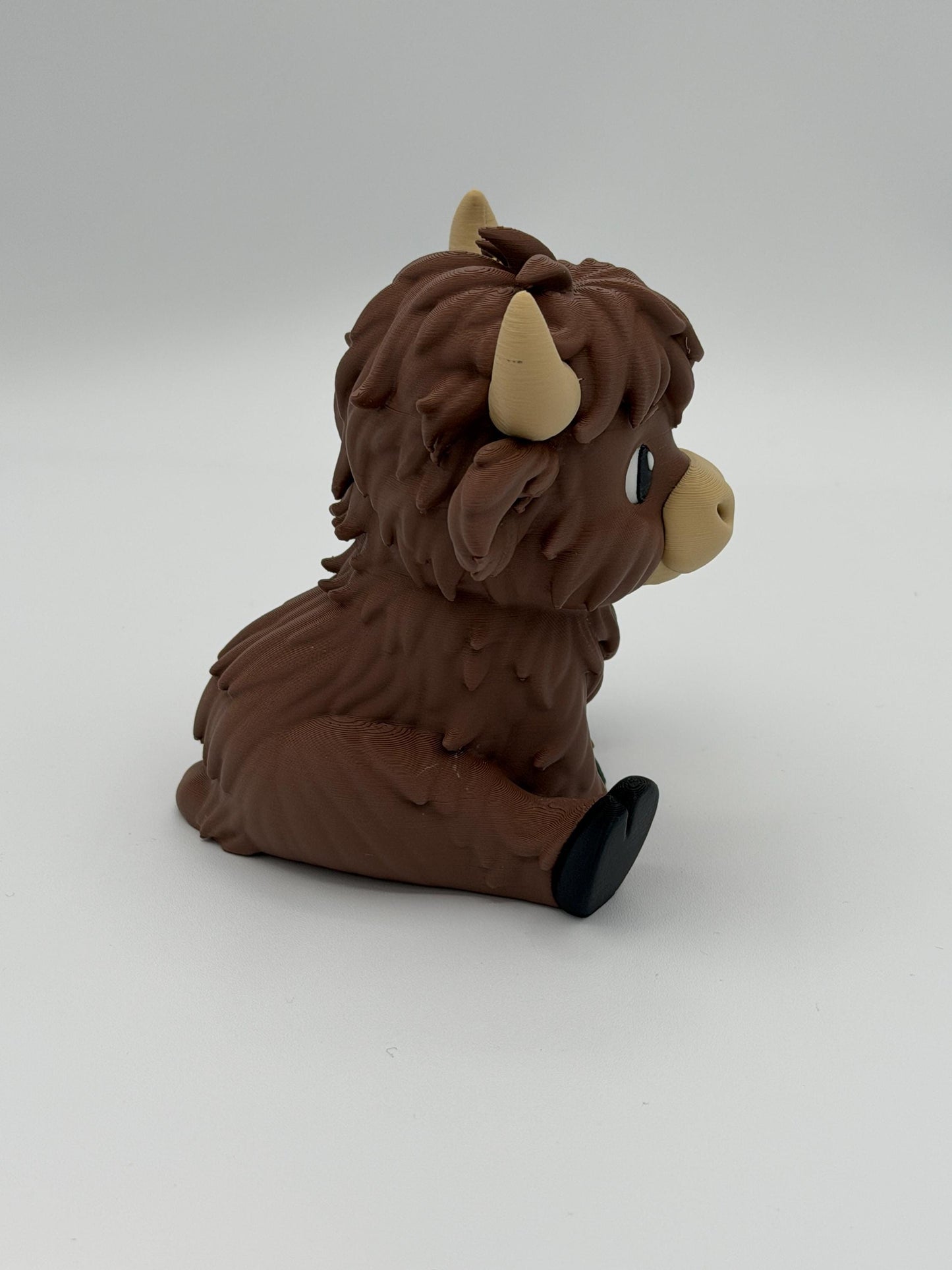 Highland Cow Figure – Scottish Figurine 3D Printed Toy with Flexible Articulated Design