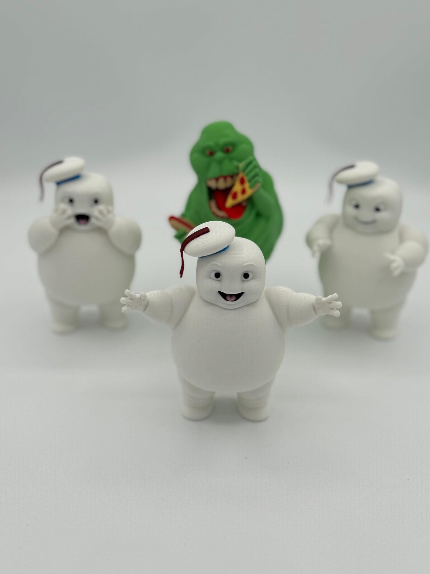 Adorable Ghostbusters Mini Stay Puft Marshmallow Men Figurines with Slimer