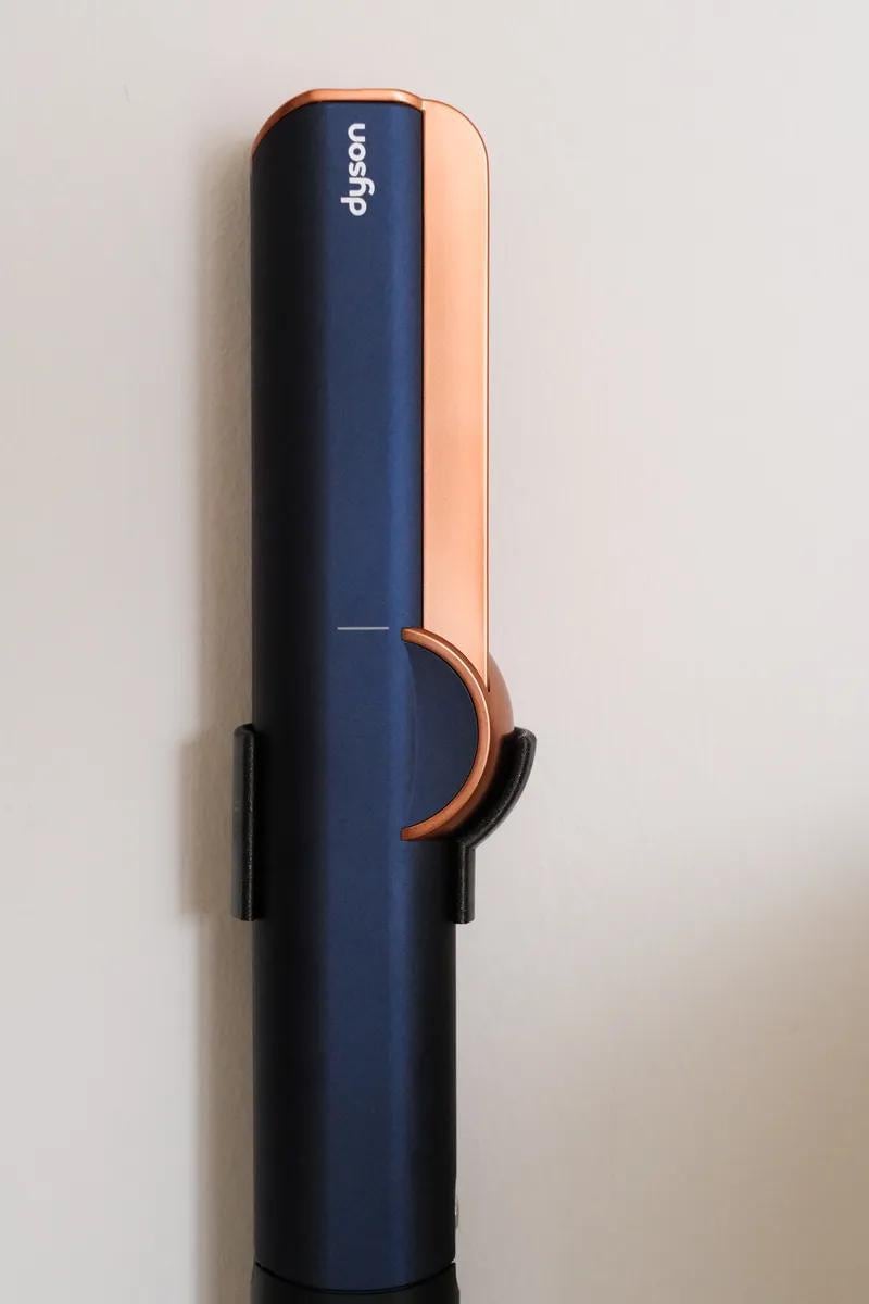 Dyson Airstrait Wall Mount